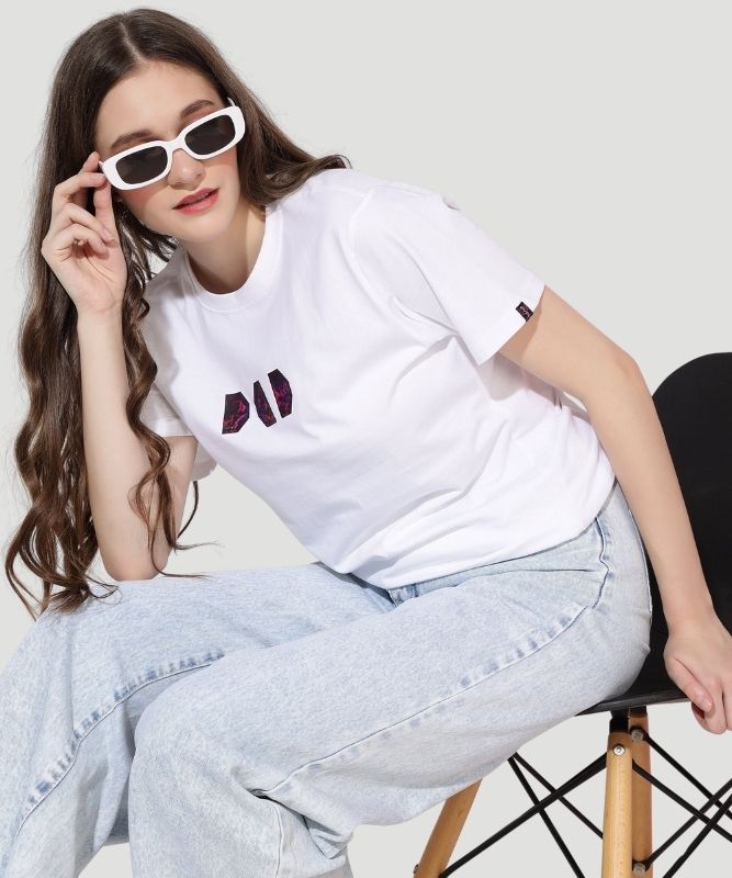 Women's White Solid Half Sleeves Regular Fit T-Shirt